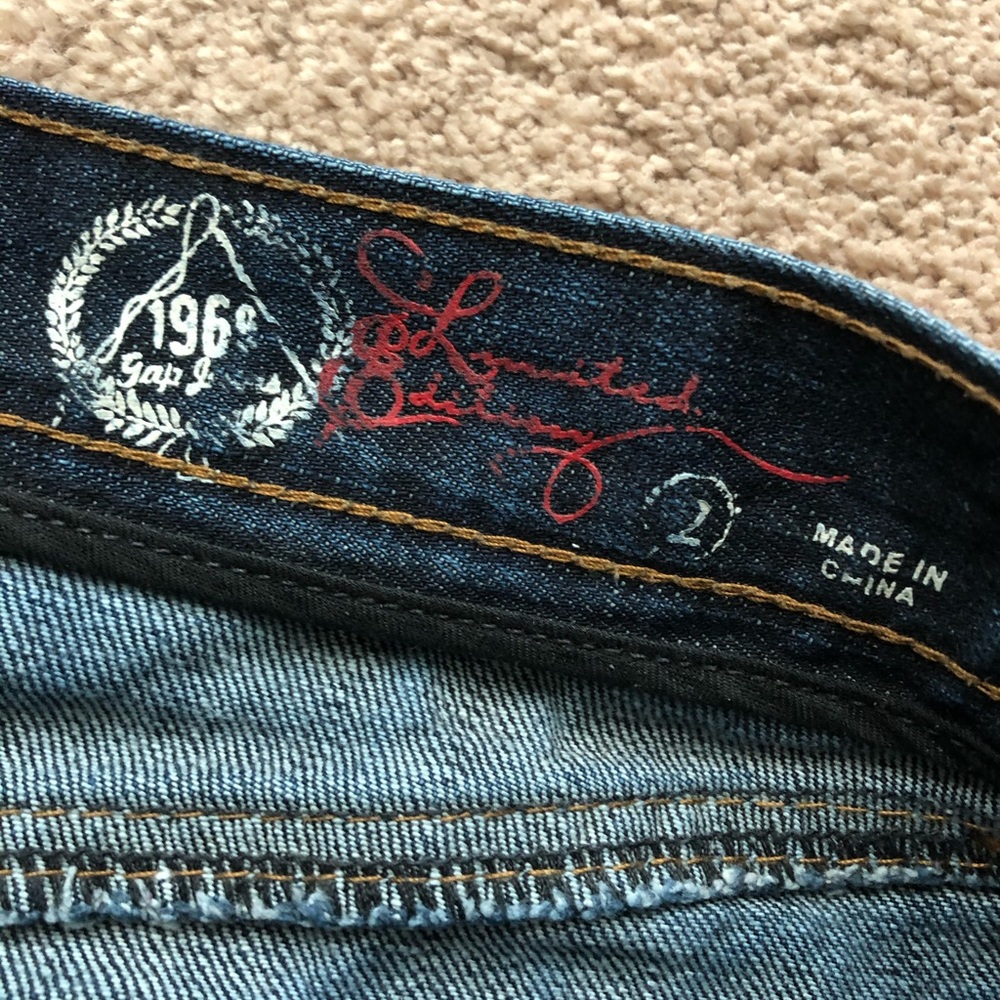 Medium Length Dark Jean Skirt💙 - Picture 3 of 5